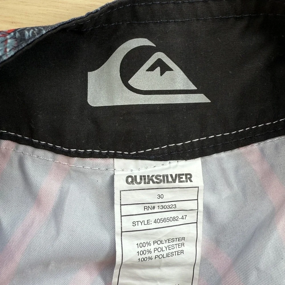 Quiksilver‎ Board Shorts Men's Navy Red Striped Drawstring Tropical Beach - 30